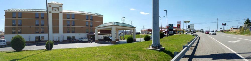 Spark By Hilton Wytheville East Main Street Extérieur photo