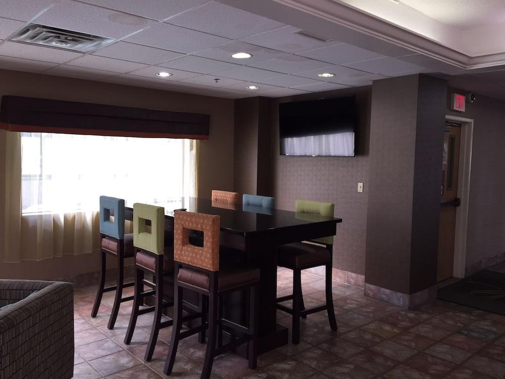 Spark By Hilton Wytheville East Main Street Extérieur photo