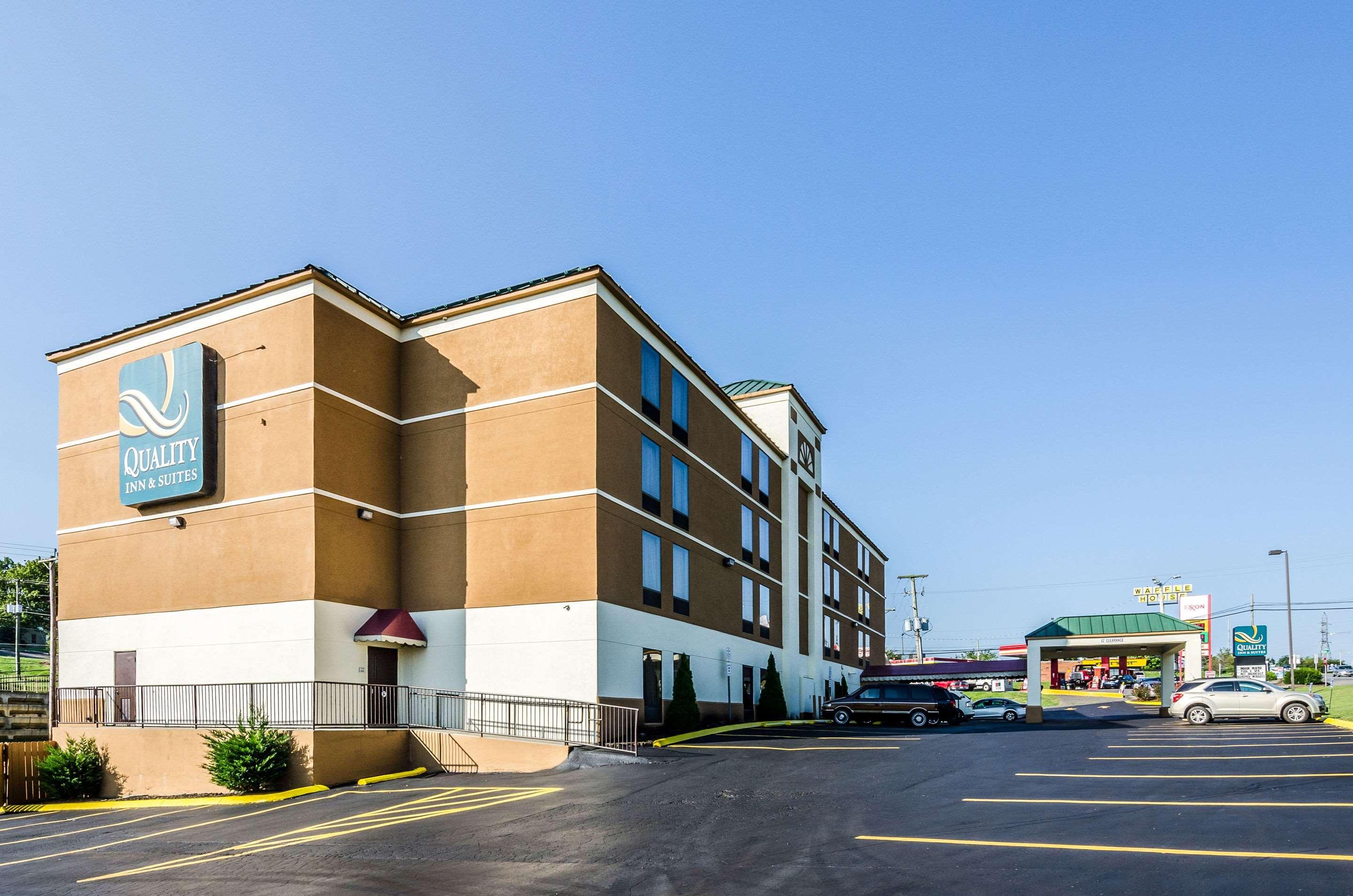 Spark By Hilton Wytheville East Main Street Extérieur photo