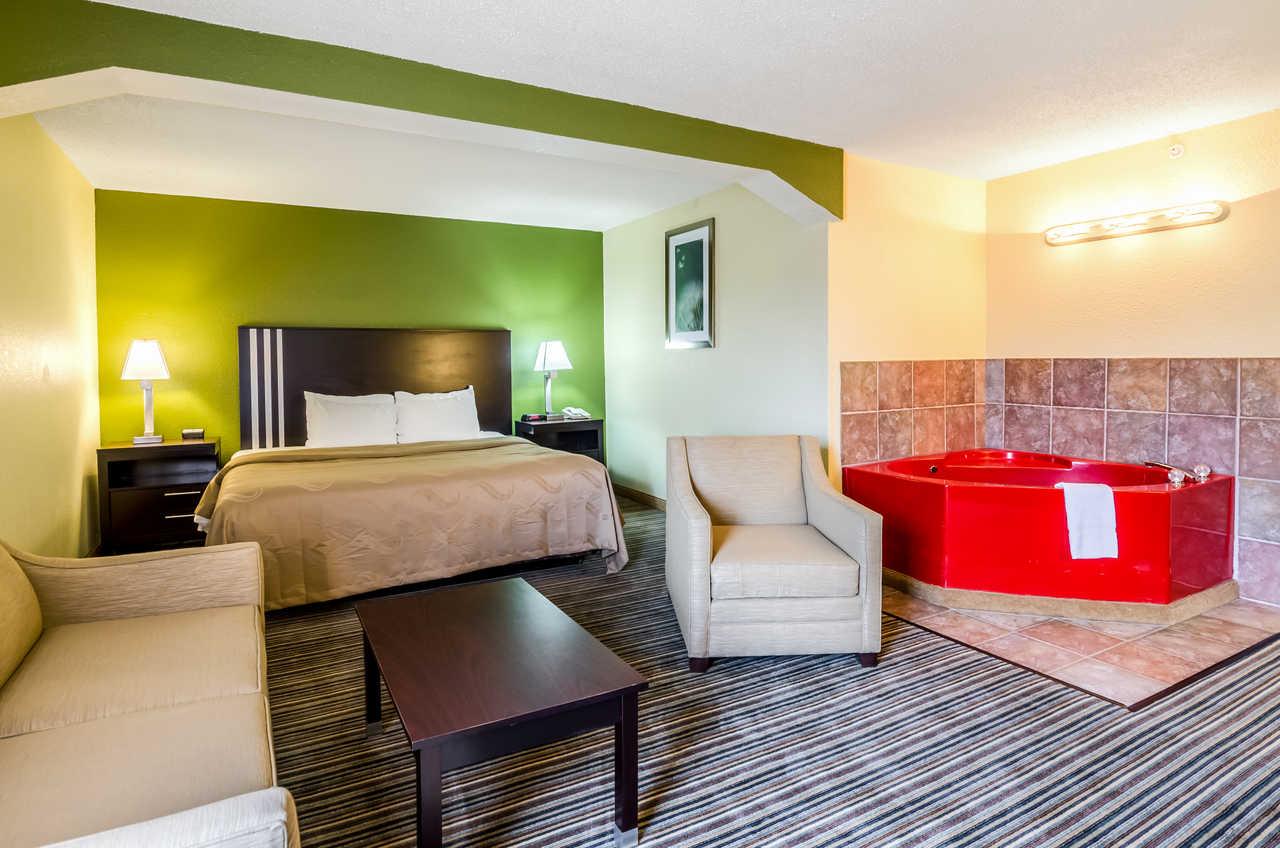 Spark By Hilton Wytheville East Main Street Extérieur photo