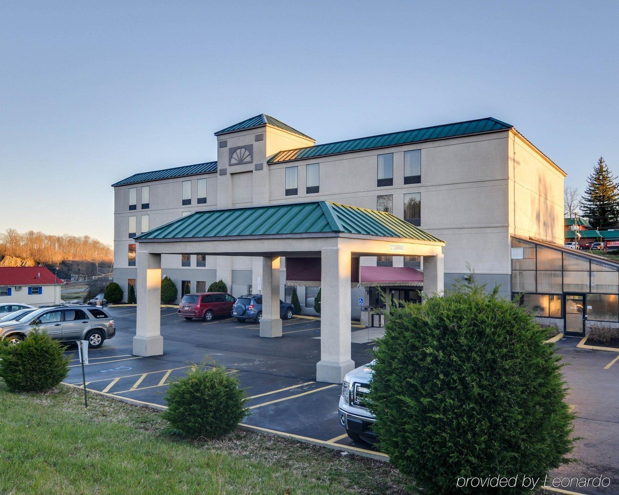 Spark By Hilton Wytheville East Main Street Extérieur photo