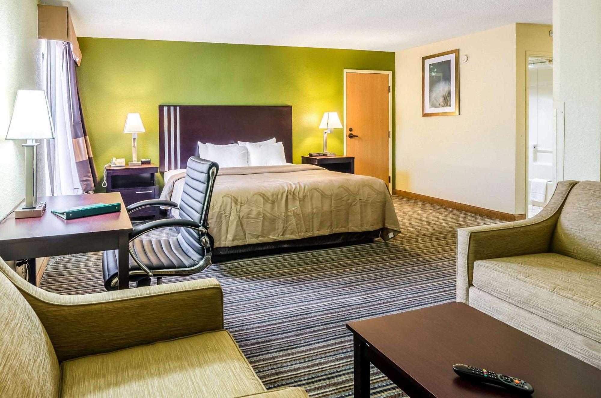 Spark By Hilton Wytheville East Main Street Extérieur photo