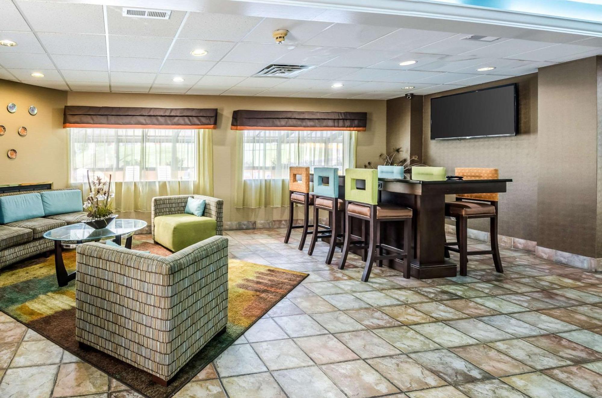 Spark By Hilton Wytheville East Main Street Extérieur photo
